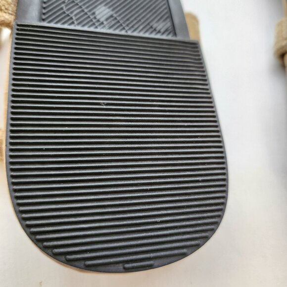 Beige Fashion Sandals with Rhinestone Embellishment - Picture 9 of 9